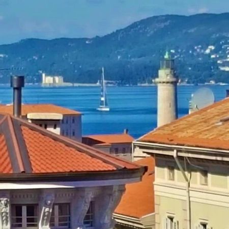 Le Petit Phare Trieste Exterior foto